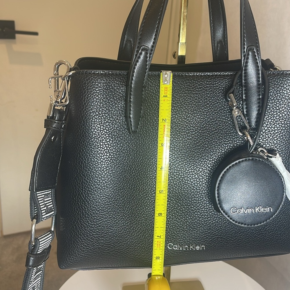 Calvin Klein , NWT , Black color, Shoulder bag . - Picture 11 of 15
